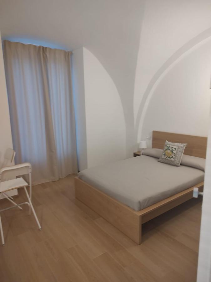 Bed and Breakfast La Casa Sull Arco Лучера Екстер'єр фото