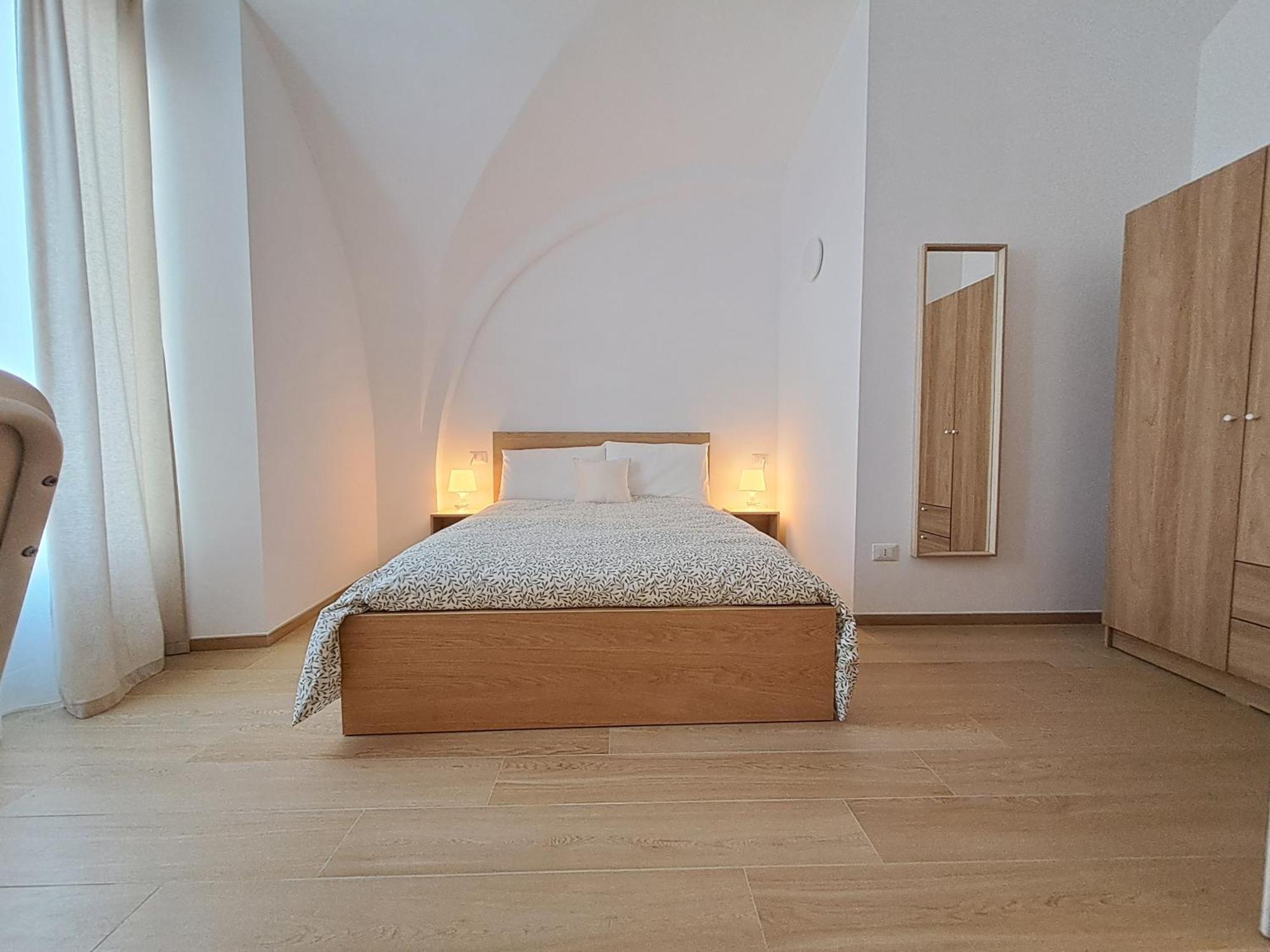 Bed and Breakfast La Casa Sull Arco Лучера Екстер'єр фото